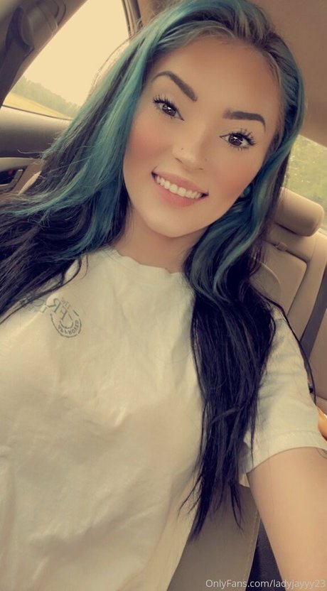 Ladyjayyy23