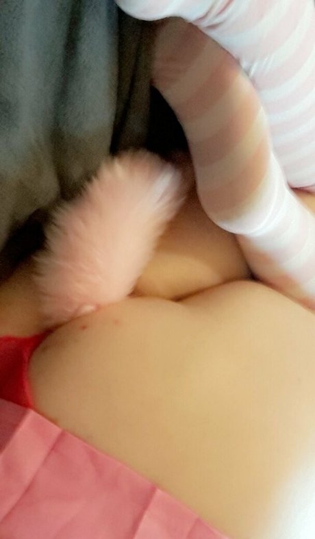 Alasti lekkinud OnlyFans-i pilt Creampuffbunny