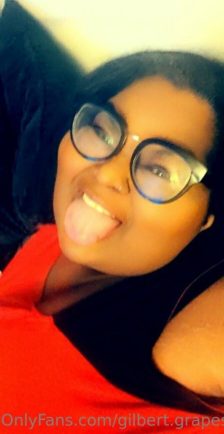 Gilbert.grapes.mama