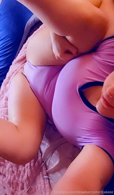 Strawberryshortcakeee