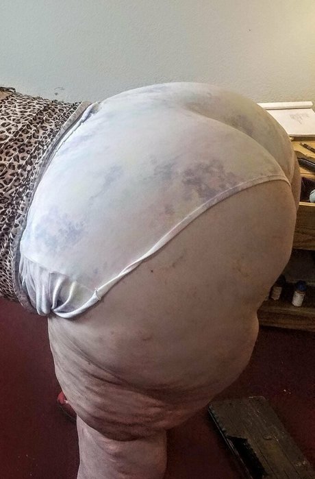 Nacktes geleaktes OnlyFans-Foto von Bbw4red20