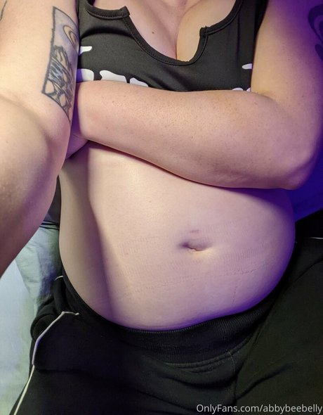 Abbybeebelly