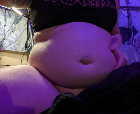 Abbybeebelly