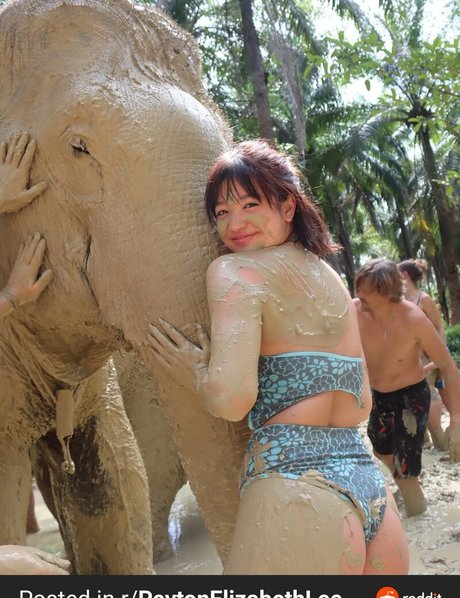 Peyton Elizabeth Lee