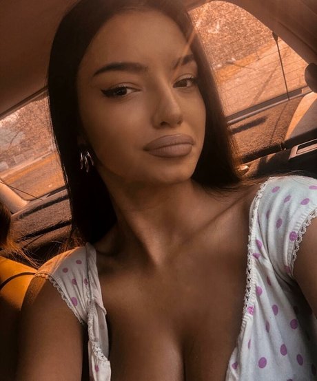 Photo nue de fuite OnlyFans de Kristina Djedovic